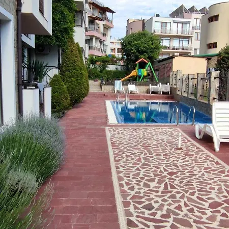 Breeze Apartment